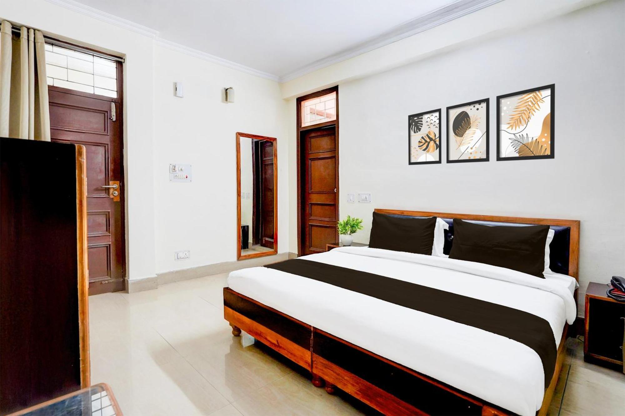 Super Townhouse Mall Road Near Library Chowk Mussoorie Eksteriør bilde
