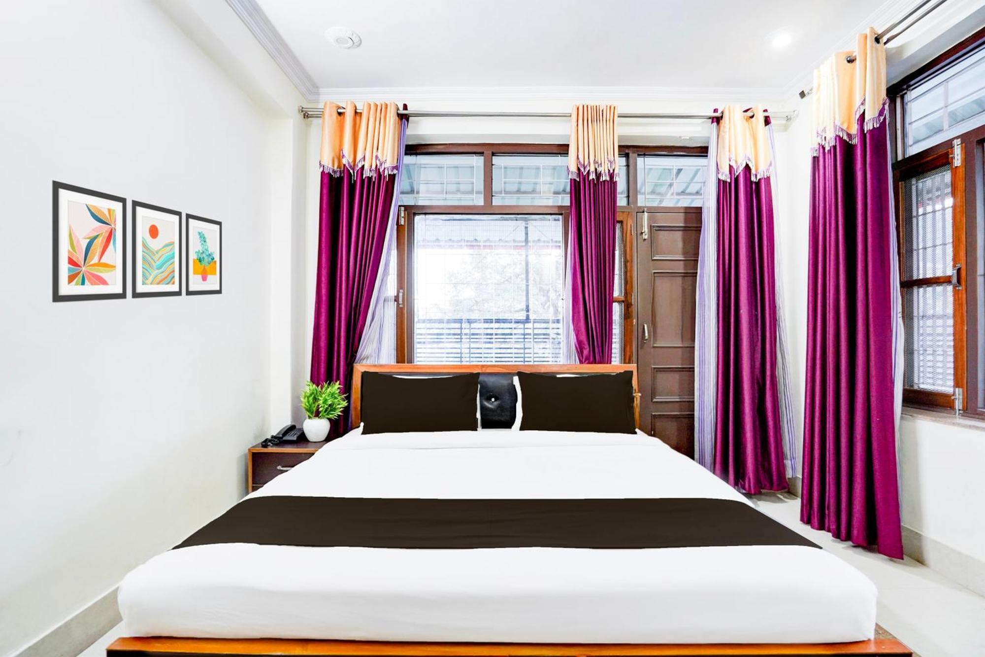 Super Townhouse Mall Road Near Library Chowk Mussoorie Eksteriør bilde