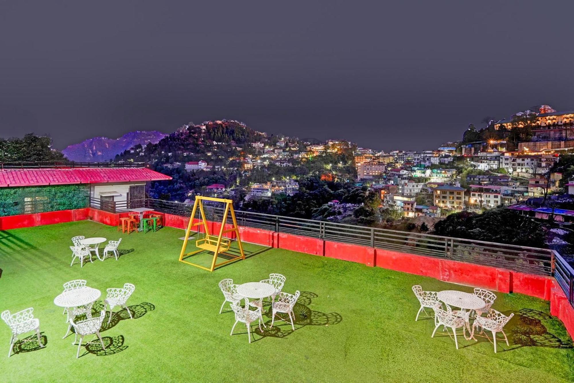 Super Townhouse Mall Road Near Library Chowk Mussoorie Eksteriør bilde