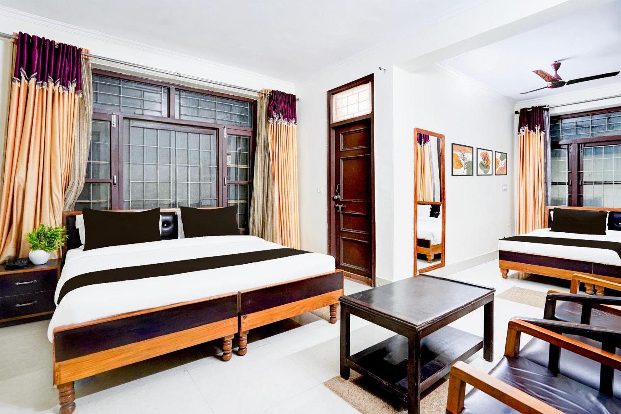 Super Townhouse Mall Road Near Library Chowk Mussoorie Eksteriør bilde
